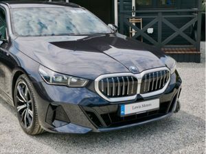 BMW 5-Series 530E M SPORT TOURING **DEPOSIT TAKEN* - Image 3