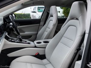 Porsche Panamera 4 E-Hybrid Sport Turismo - Image 3