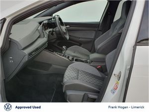 Volkswagen Golf 1.5 TSI 130HP R-Line - Image 4