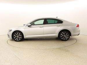 2020 VOLKSWAGEN PASSAT 1.6 TDI SEL AUTO DSG - Image 4