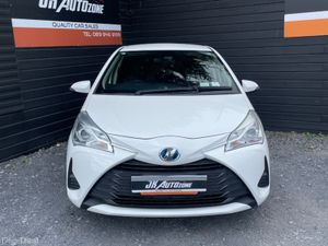 Toyota Vitz 1.5 HYBRID AUTO - Image 2