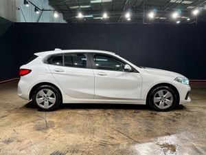 BMW 1-Series 1.5 AUTOMATIC - ALLOY WHEELS - CRUISE - Image 3