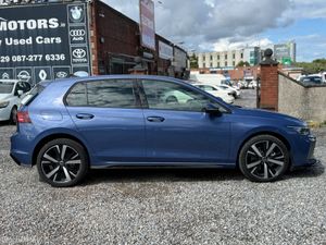 2024 Volkswagen Golf 1.5 PLUG-in HYBRID STYLE AUTO - Image 2