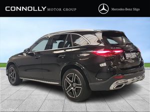 Mercedes-Benz GLC GLC 300 e 4MATIC AMG Line - Image 4