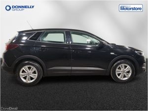 Vauxhall Grandland X Hatchback SE - Image 4