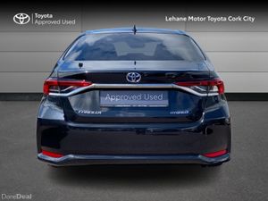 Toyota Corolla LUNA SPORT SALOON 4DR - Image 4