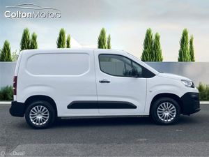 Citroen Berlingo 1.5 BLUEHDI 75 TOUCH M (ONLY 54,0 - Image 4