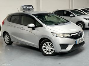2016 Honda JAZZ/Fit 1.5 Hybrid Automatic,33K Miles - Image 3