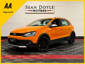 Volkswagen Polo 2013 Volkswagen Polo Cross 1.2 Aut - Image 3