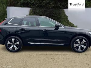 Volvo XC60 2.0h T6 Recharge 18.8kWh Core SUV 5dr P - Image 3