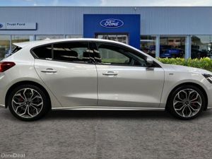 Ford Focus ST-Line X - Image 3