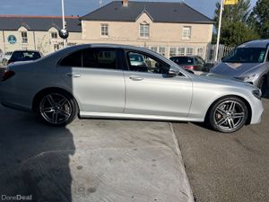 191 Mercedes Benz E220d AMG Line - Image 4