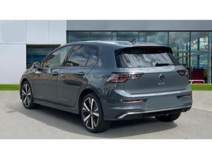Volkswagen Golf GTE S-A DSG - Image 4