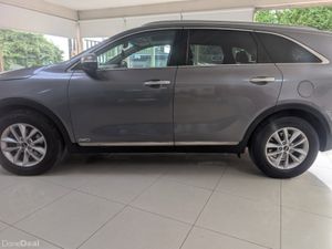 Kia Sorento 2.2 Platinum AWD - Image 2