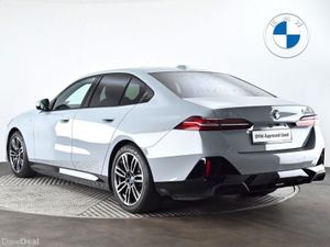 BMW i5 eDrive40 M Sport Saloon - Image 2