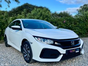 2019 Honda Civic 1.0 VTEC TurboSmart CVT Automatic - Image 3