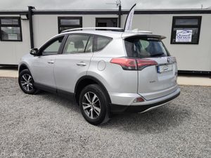 Toyota RAV4 RAV4 2.0 D-4D LUNA 4DR - Image 4