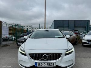 VOLVO V40 2018 2.0, DIESEL D4 GPS FOR EUROPE - Image 2