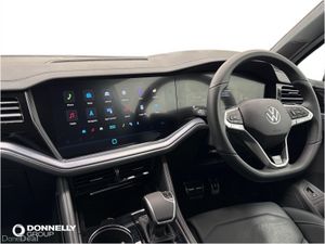 Volkswagen Touareg Diesel Estate Black Edition - Image 2