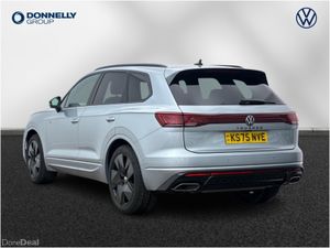 Volkswagen Touareg Diesel Estate Black Edition - Image 3