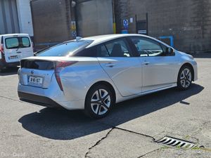 Toyota Prius 2018 - Image 3