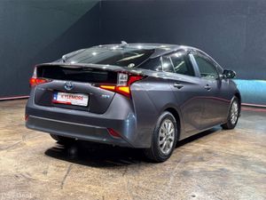 Toyota Prius 1.8 HYBRID AUTOMATIC - ALLOY WHEELS - - Image 4