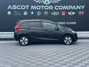 Honda Fit 1.5 Petrol Hybrid, Auto - Image 4
