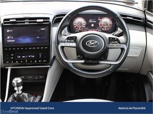 Hyundai Tucson 2WD Executive Plus - Image 4
