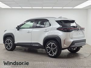 Toyota Yaris Cross 1.5 Hybrid High Spec Adventure - Image 3