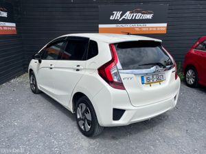 Honda Fit 1.5 HYBRID 5DR AUTO - Image 4