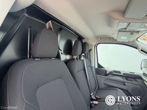 Ford Transit Custom 320L1 2.5PHEV AUTO 225PS - Image 4
