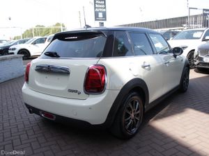 2019 MINI COOPER D 1.5D 5DR HATCHBACK AUTOMATIC - Image 4
