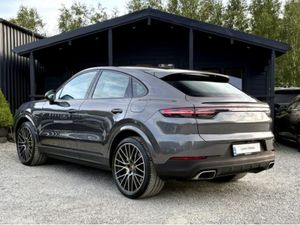Porsche Cayenne COUPE V6 E-HYBRID 462BHP, SPORT CH - Image 4