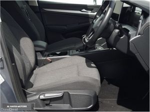 Volkswagen Golf **PETROL**EDITION 75**1.5 TSI 116B - Image 4