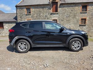 Hyundai Tucson 1.7 diesel . - Image 4