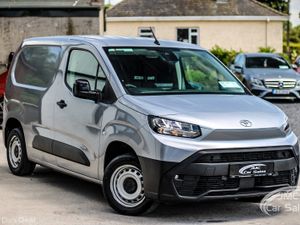 2025 TOYOTA PROACE CITY - Image 3