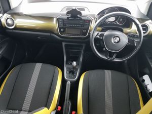 Volkswagen up! 1.0 60BHP MOVE UP - Image 4