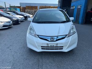 2013 Honda Fit Hybrid Automatic - Image 2