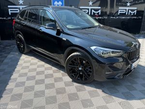 BMW X1 25E X DRIVE X LINE 220HP AUTO BLACK PACK - Image 3