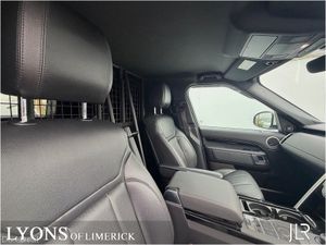 Land Rover Discovery HSE 3.0 SDV6 - Image 3