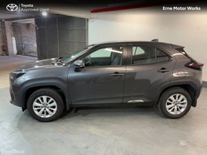 Toyota Yaris Cross YARIS CROSS LUNA - Image 2