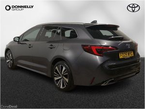 Toyota Corolla Touring Sport Design - Image 3