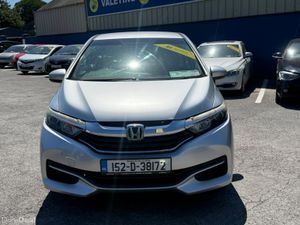 Honda Shuttle Self Charging Hybrid Auto - Image 3