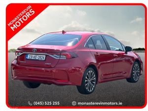 Toyota Corolla LUNA SPORT SALOON 4DR - Image 2