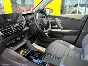 Citroen C4 C SERIES PURETECH 130 EAT8 EU6 - Image 3