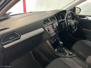 Volkswagen Tiguan 2.0 TDI MATCH 4MOTION 1 150PS 5D - Image 2