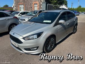 Ford Focus ST-LINE 120PS 5DR - Image 3