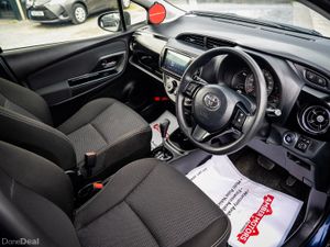 2019 Toyota Vitz Petrol  Automatic - Image 4