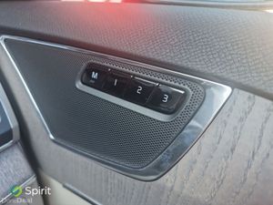 Volvo XC90 T8 Core Plug In Hybrid - Image 2