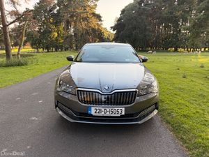Skoda Superb 2022 1.4 TSI Plug In Hybrid - Image 2